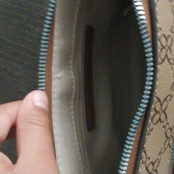 Purse - Picture 5 of 10